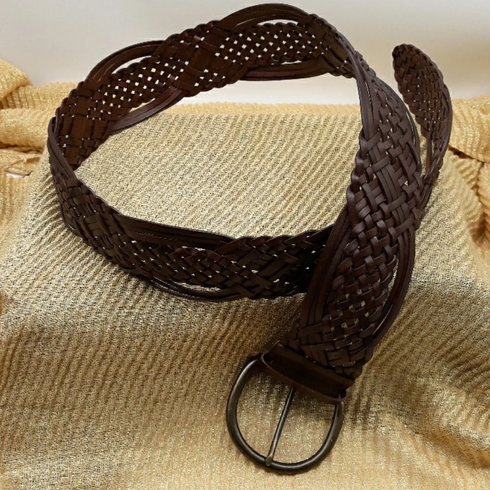 LEATHER BELT